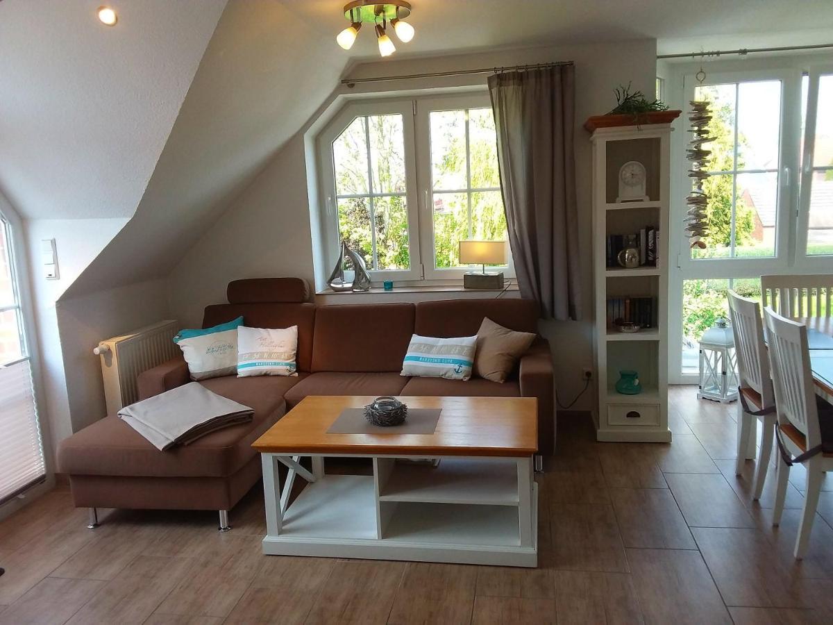 Ant Hellinghus Apartment Греетзиел Екстериор снимка